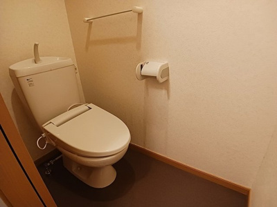 【トイレ】 | ツイン　ハウスオークＢ | コンパクトで使いやすいトイレです