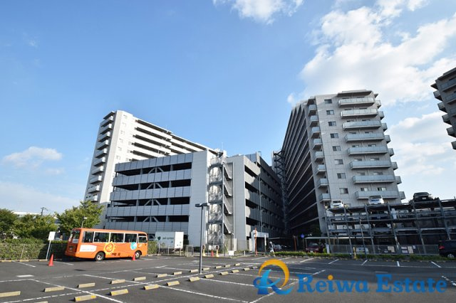 ライオンズ茅ヶ崎ザ・アイランズⅡ街区の駐車場