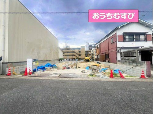 名東区新宿4期(全2棟)の前面道路含む現地写真