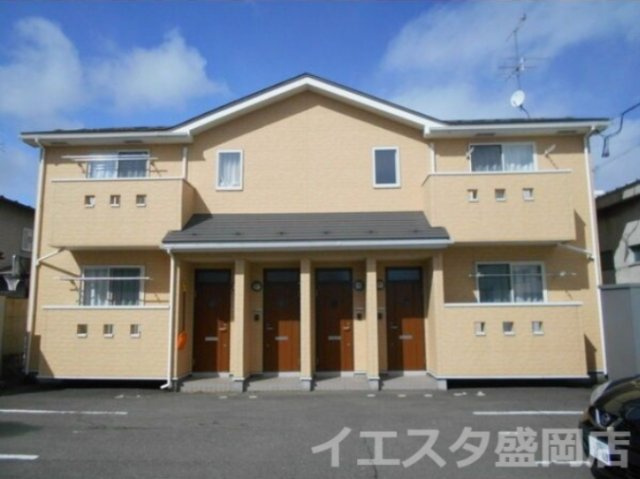ヴィヴェールラランジャ
