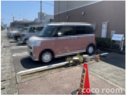 ウエスト・ブルックの駐車場