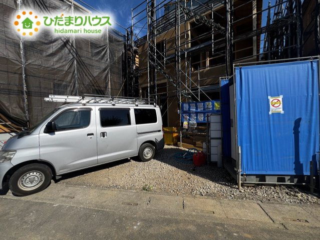 上尾市瓦葺　新築戸建　リーブル02の駐車場|10/12撮影