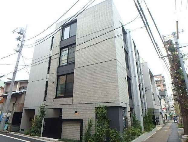 LAPiS本駒込の外観