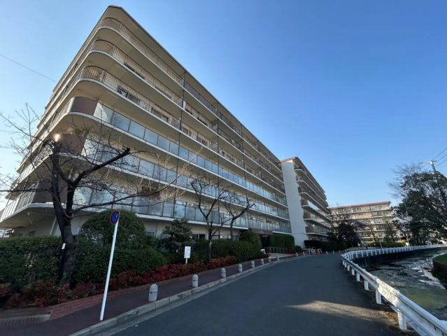 コトーハイツ伏見稲荷Ｂ棟