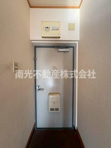 サンライフ小阪の玄関