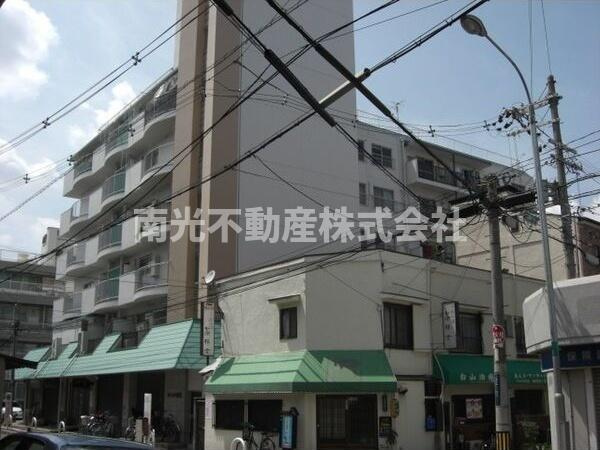 サンライフ小阪の外観