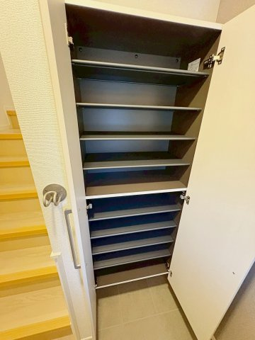 レジデンス荒牧の収納|十分な収納スペースがあります