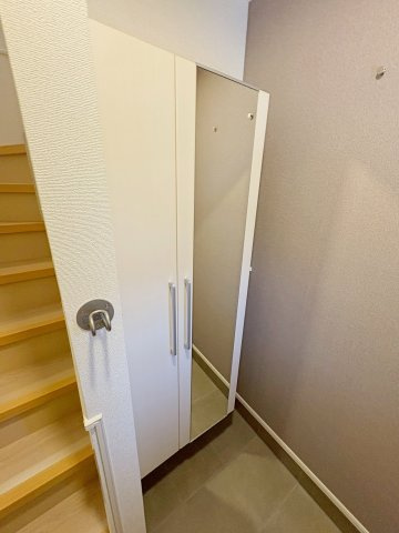 レジデンス荒牧の玄関|落ち着いた玄関です