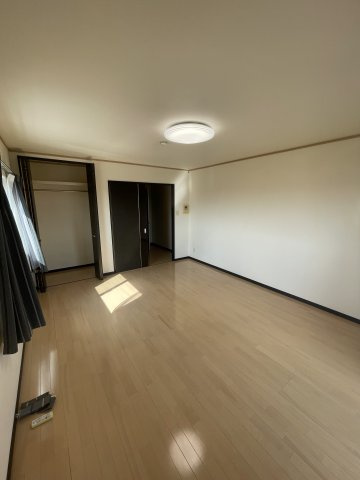 COCOONS-Designの洋室