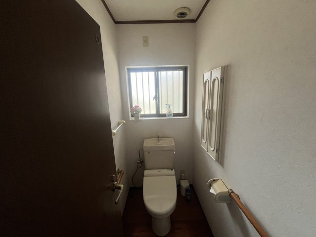 姫路市安富町塩野平屋(倉庫・畑付き）のトイレ