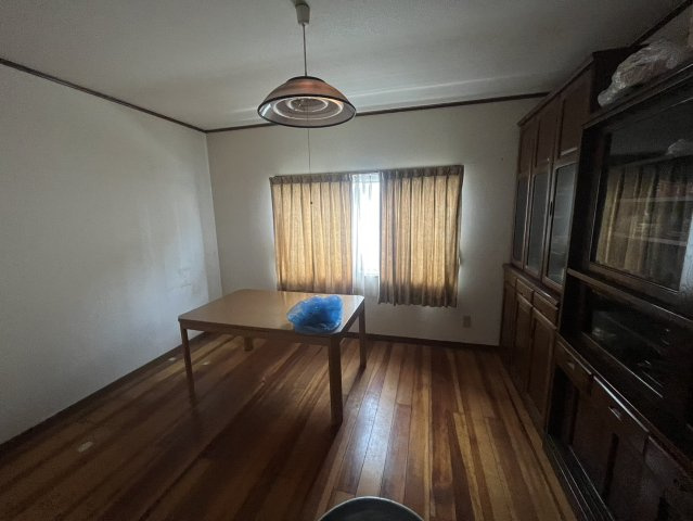 姫路市安富町塩野平屋(倉庫・畑付き）の洋室