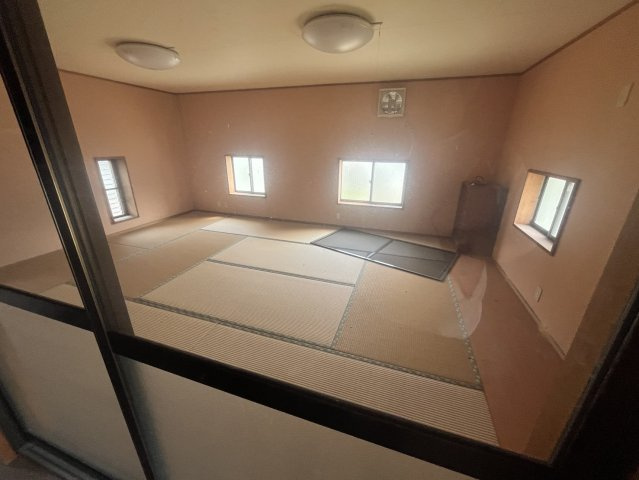 姫路市安富町塩野平屋(倉庫・畑付き）の和室|倉庫内の和室