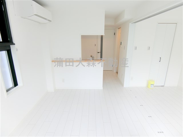 COCOCUBE大森西　東邦医大通りの居間・リビング