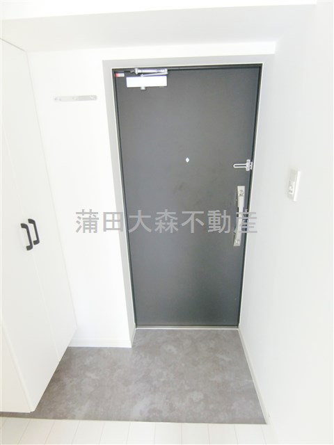 COCOCUBE大森西　東邦医大通りの玄関