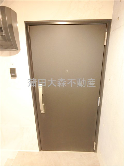 COCOCUBE大森西　東邦医大通りの玄関