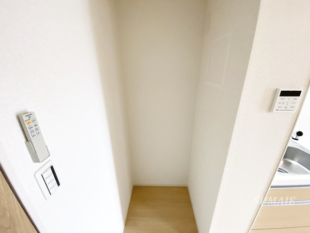 ソレアード志茂のキッチン|冷蔵庫置き場です♪