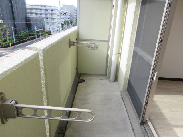 MAEKAWA BLDのバルコニー