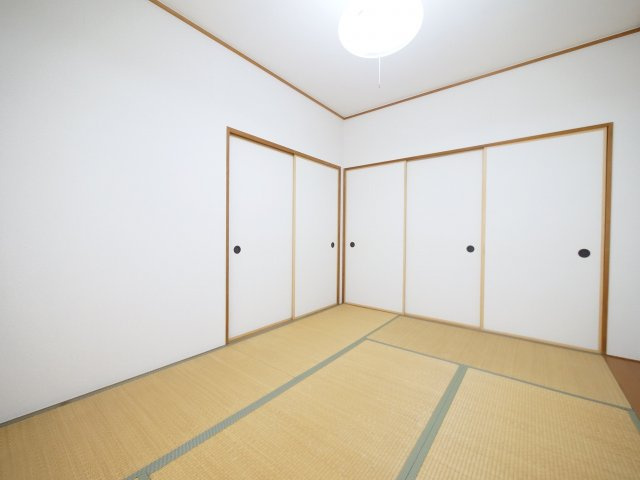 コープ野村運動公園504の和室