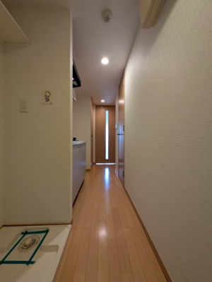 【玄関】 | リージア代々木 | ※同じ建物の別のお部屋の写真です。

