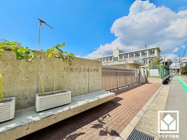 尼崎市水堂町２丁目のその他|「尼崎市立水堂小学校」まで徒歩2分。低学年のお子様の通学にも無理のない距離です。