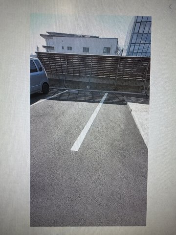 レ・ミュール立石Westの駐車場