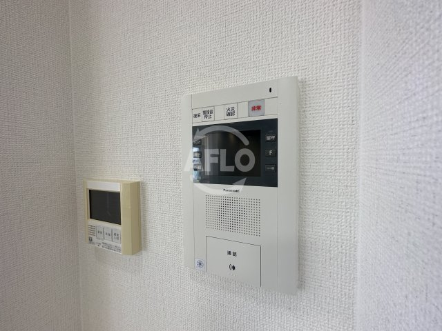 エステムプラザ難波WESTリバークロスのセキュリティ|エステムプラザ難波WESTリバークロス　TVモニター付きインターホン