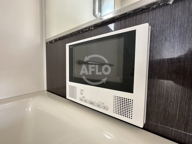 エステムプラザ難波WESTリバークロスの設備|エステムプラザ難波WESTリバークロス　浴室TV