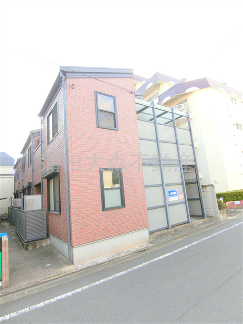 リースランド矢口A棟の外観