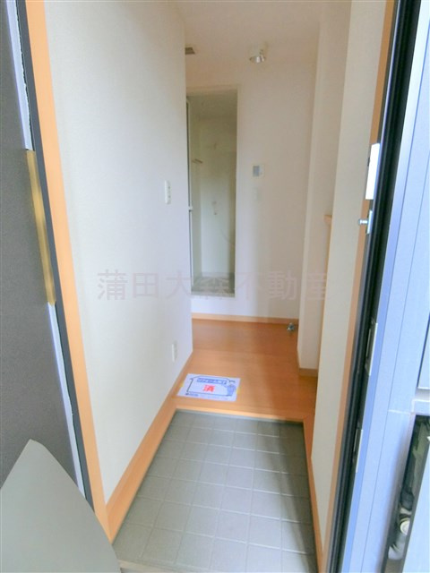 リースランド矢口A棟の玄関|玄関
