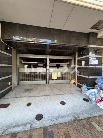 CITY SPIRE神戸元町Ⅱの駐車場