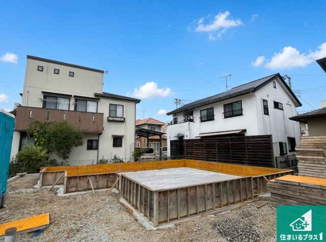 加古川市加古川町大野　第10期　新築一戸建ての外観|周辺は落ち着いた街並みの住宅地！子育てがしやすい住環境です！まだ未完成ですが、現地でしかわからない事もございます。是非一度ご覧ください。