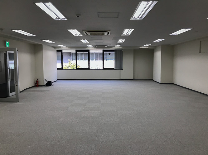 栄イーストビル