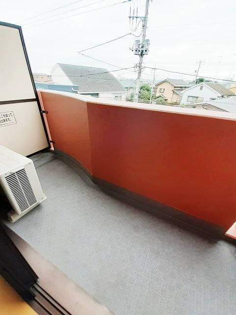 ドゥーメゾンのバルコニー