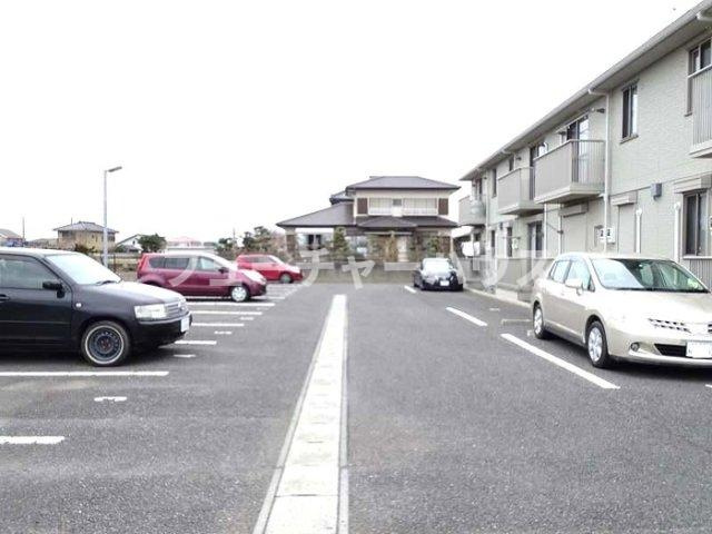ボヌールの駐車場