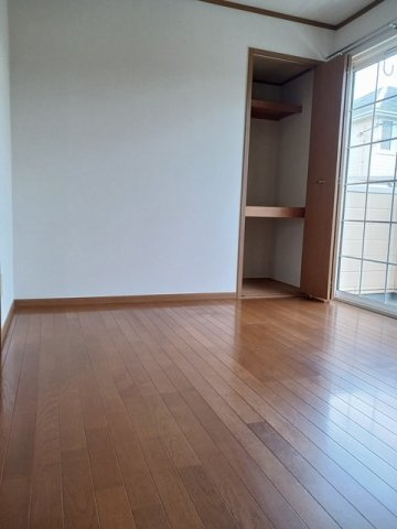 明るい室内です