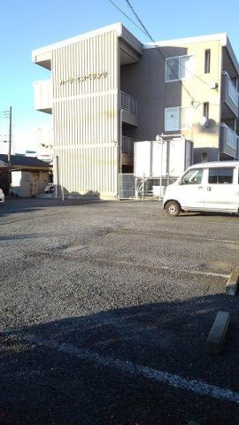 駐車場に車を止められます