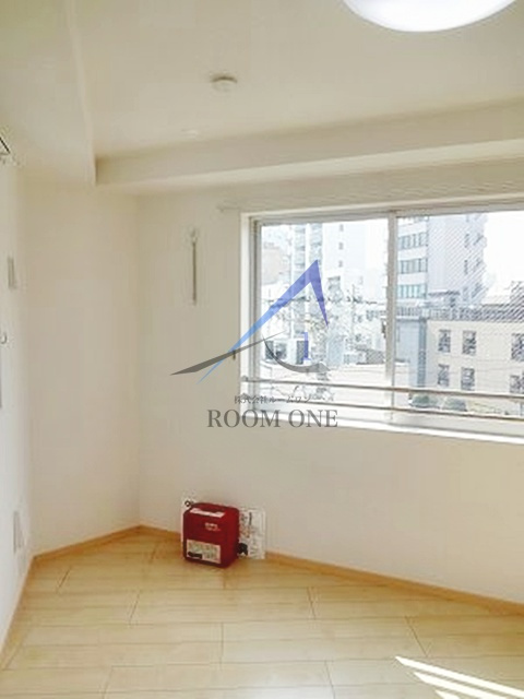 さくらビル柳町の居間・リビング|洋室のお部屋です。