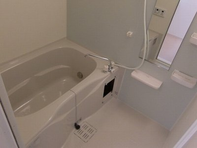 ゆったり過ごせるお風呂です