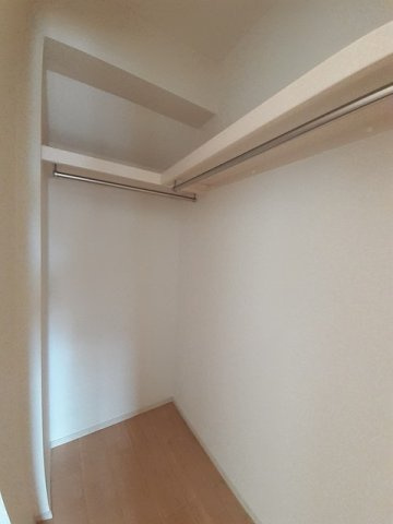 たっぷりとした収納スペースです