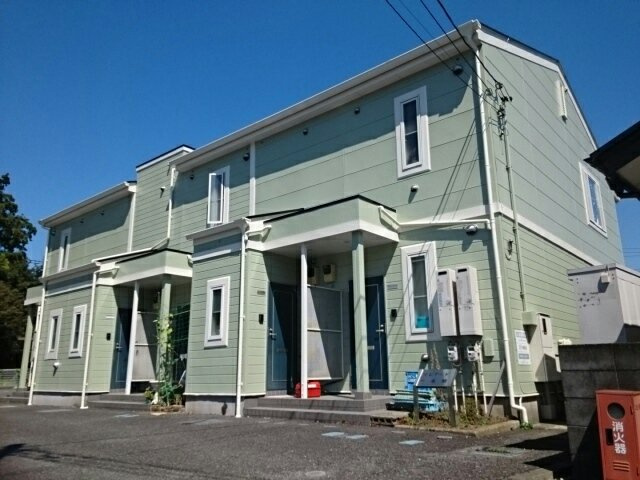 落ち着いた雰囲気の外観です
