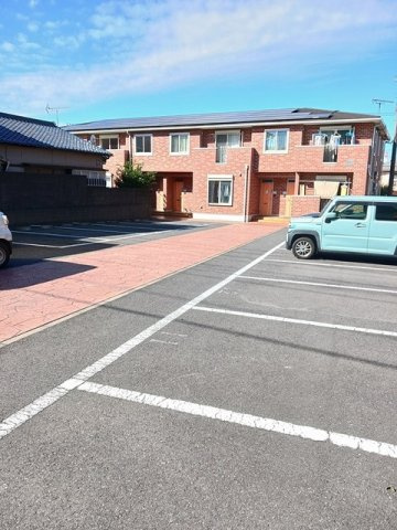 駐車場に車を止められます