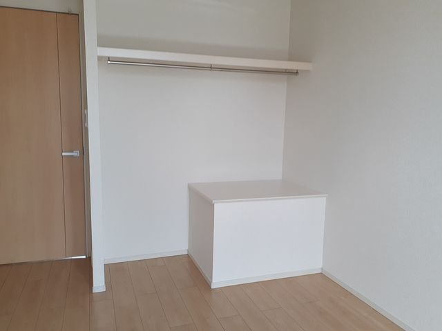 内装は落ち着いています