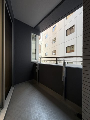 杉並区高円寺北２丁目の中古マンションのバルコニー