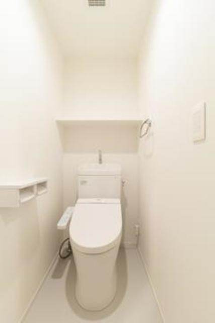 野沢ウッドのトイレ|※写真は同タイプ住戸です。
