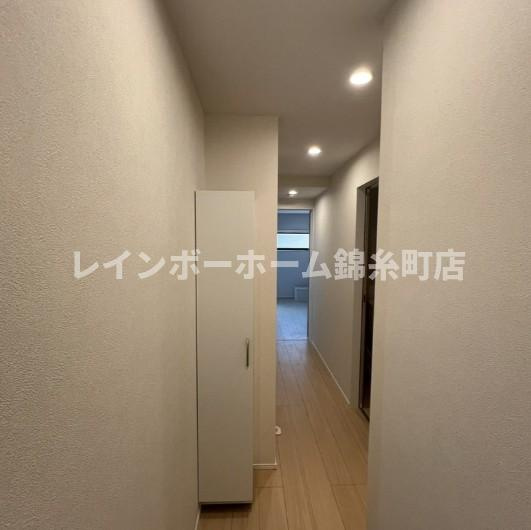 MELLAS北千住の玄関|※建築中のため同施工会社参考写真となります。