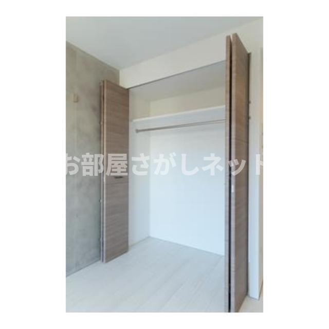 ＬＥＧＡＬＡＮＤ　ＳＥＮＧＯＫＵ　Ｓｑｕａｒｅ【おとり物件なし】の収納|※写真は同タイプ住戸です。
