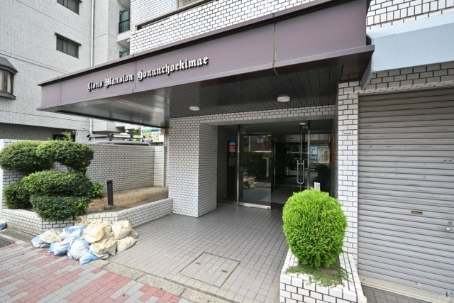 毎日通るエントランスはこのようになっています