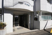 ゆとりのあるエントランスです