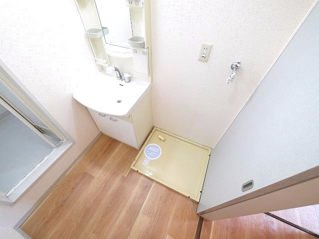 コスモス結崎　Ａの設備|洗濯機が室内に設置できて便利です