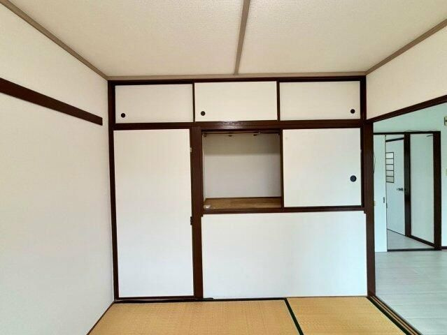 渋沢小田急ハイツ団地２号棟の収納